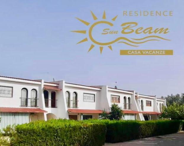Residence Sunbeam Leporano Bagian luar foto